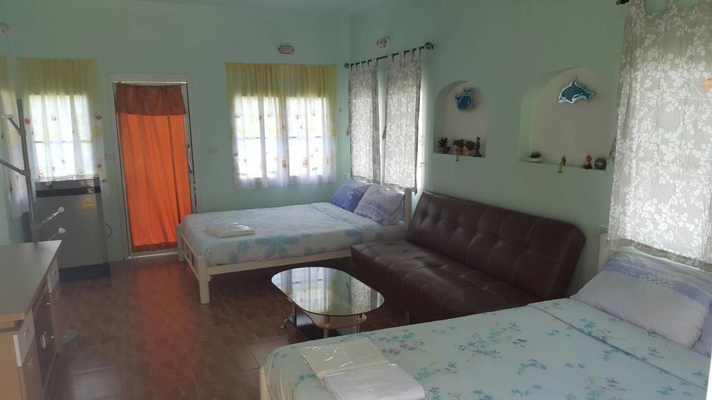 Phloenlom Chomdao Otel Ban Kha Dış mekan fotoğraf